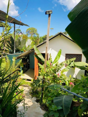 Casita Tangara con balcón y agua caliente